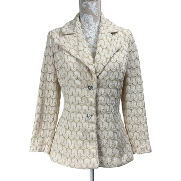 Vintage 60s 70s Size S/M Scalloped Knit Blazer Jacket Lined Fitted Ivory Gold - Picture 1 of 10